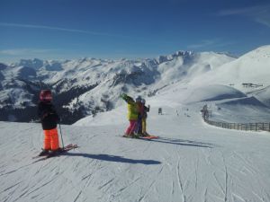 Am Zwölferkogel Bergstation